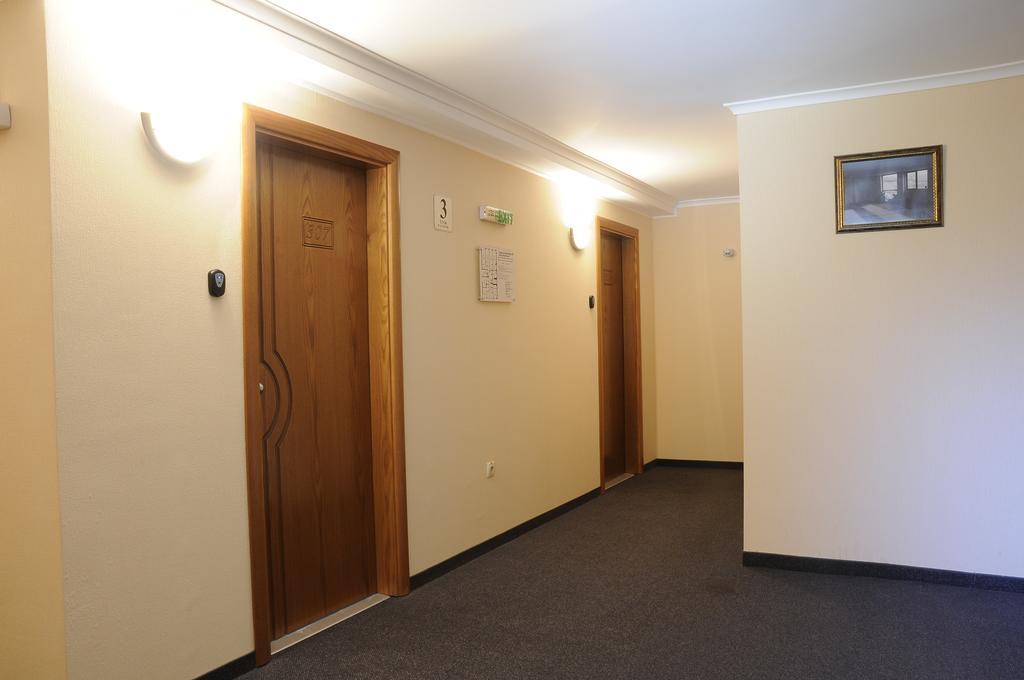 Hotel Elit Pernik Eksteriør bilde